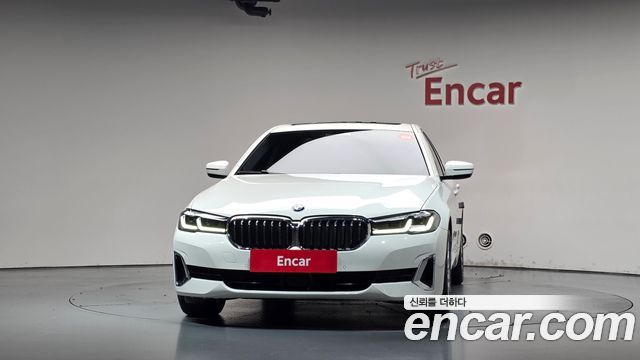 BMW 5-Series 2021 — photo 3