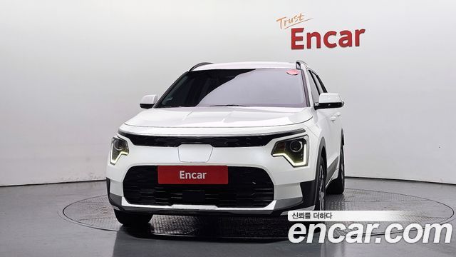 Kia Niro 2023 — photo 3