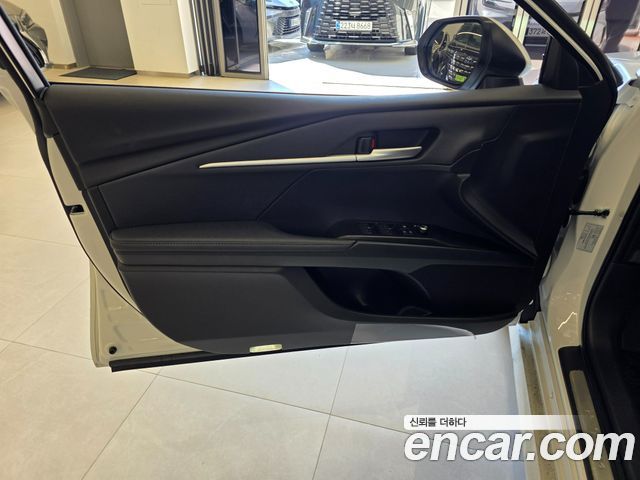 Toyota Camry 2026 — photo 12