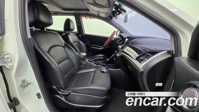 KG Mobility KORANDO 2017 — photo 13