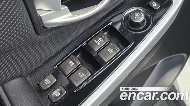 KG Mobility KORANDO 2017 — photo 18