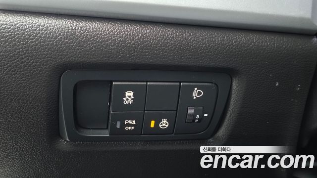 KG Mobility KORANDO 2017 — photo 19