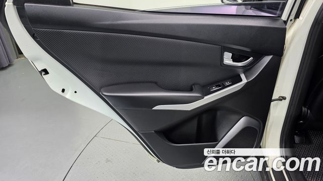 KG Mobility KORANDO 2017 — photo 15