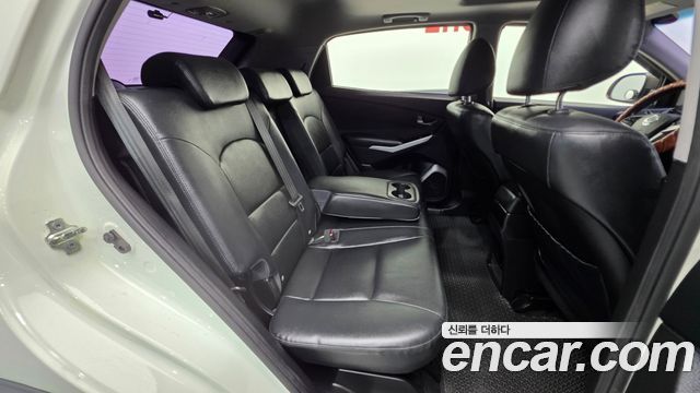 KG Mobility KORANDO 2017 — photo 28