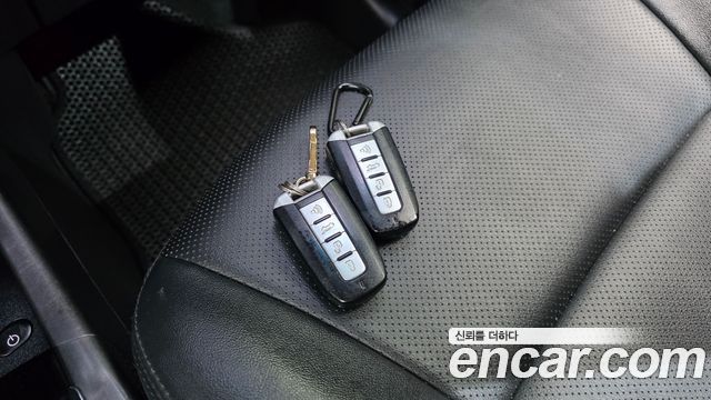 KG Mobility KORANDO 2017 — photo 30