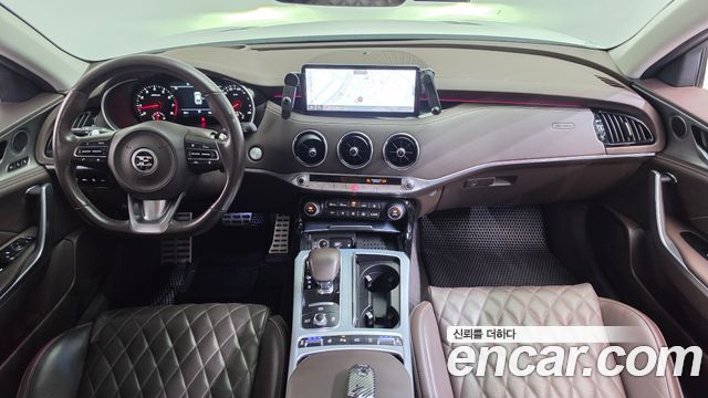 Kia Stinger 2021 — photo 10