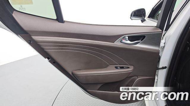 Kia Stinger 2021 — photo 15