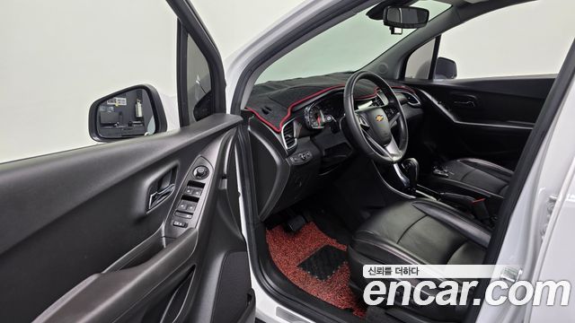 Chevrolet Korea Trax 2018 — photo 17