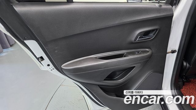 Chevrolet Korea Trax 2018 — photo 15