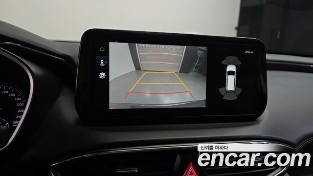 Hyundai Santafe 2022 — photo 16
