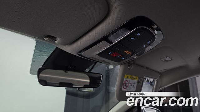 Hyundai Santafe 2022 — photo 18