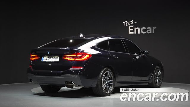 BMW Gran Turismo 2021 — photo 2