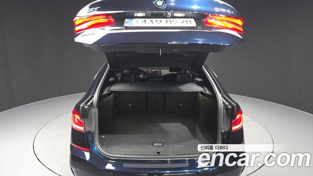 BMW Gran Turismo 2021 — photo 20