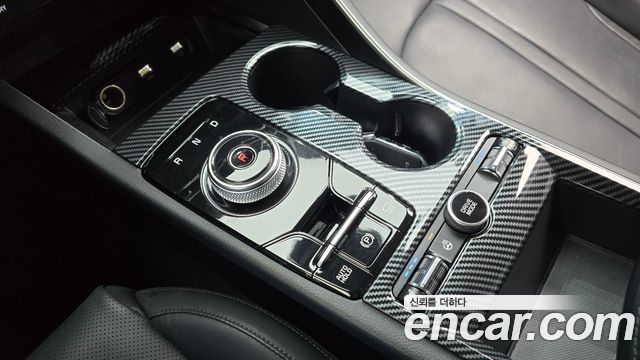 Kia K5 2023 — photo 9