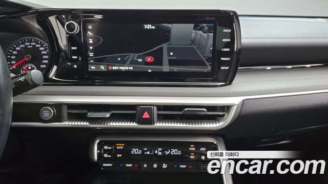 Kia K5 2023 — photo 12