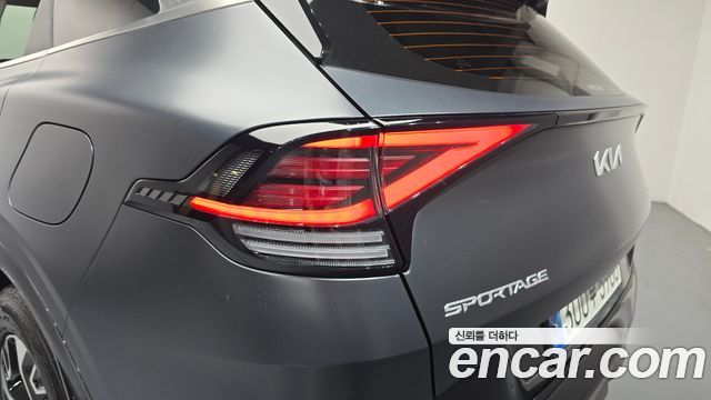 Kia Sportage 2022 — photo 9