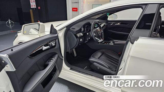 Mercedes-Benz CLS-Class 2017 — photo 10