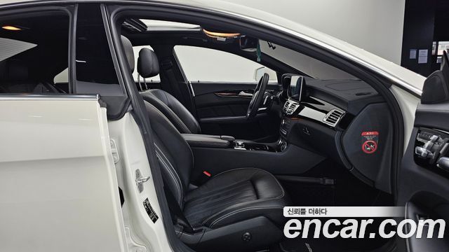 Mercedes-Benz CLS-Class 2017 — photo 11
