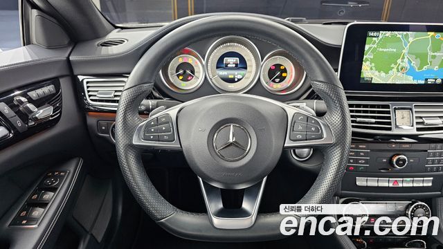 Mercedes-Benz CLS-Class 2017 — photo 13