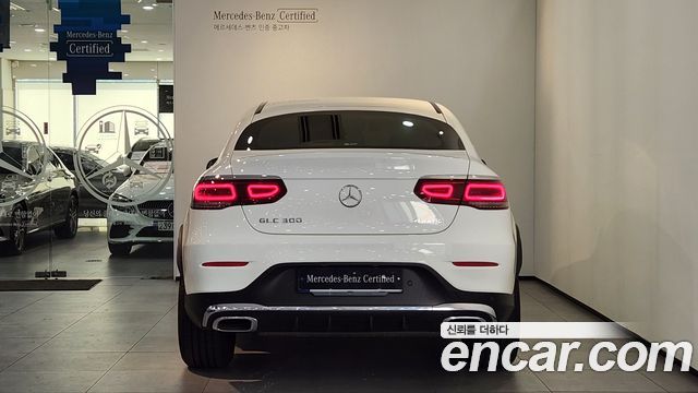 Mercedes-Benz GLC-Class 2023 — photo 4