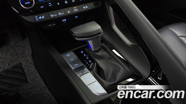 Hyundai AVANTE 2026 — photo 12