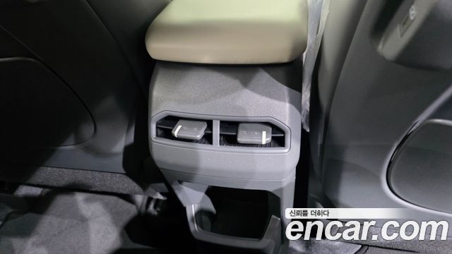 Kia EV3 2025 — photo 36