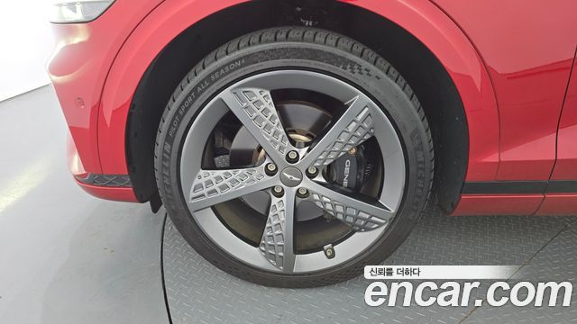 Genesis GV70 2021 — photo 5
