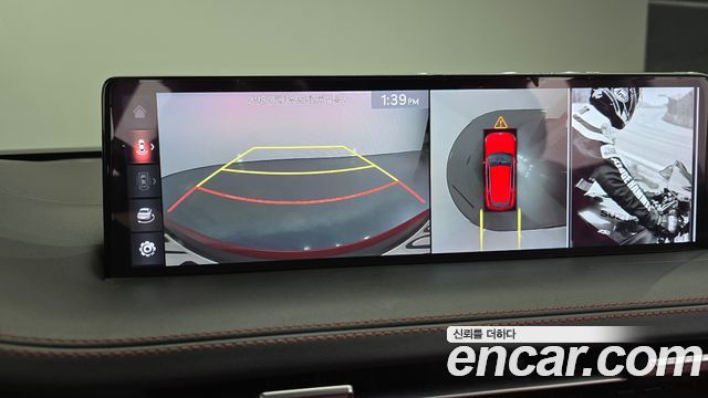 Genesis GV70 2021 — photo 14