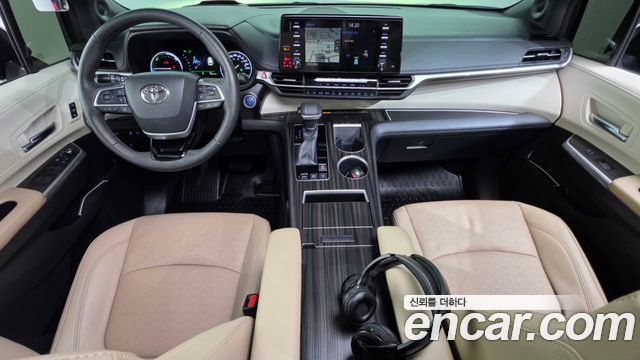 Toyota Sienna 2021 — photo 10