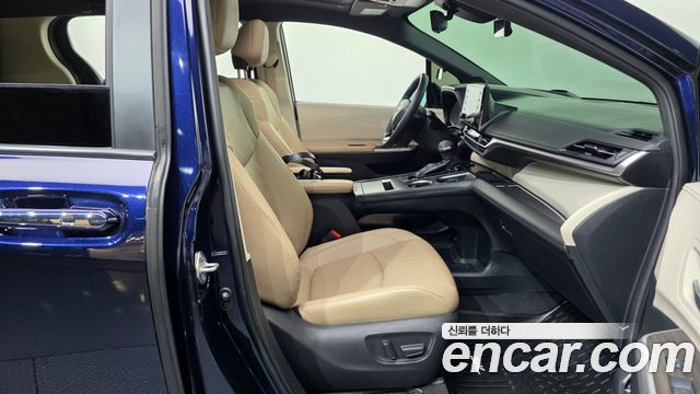 Toyota Sienna 2021 — photo 17