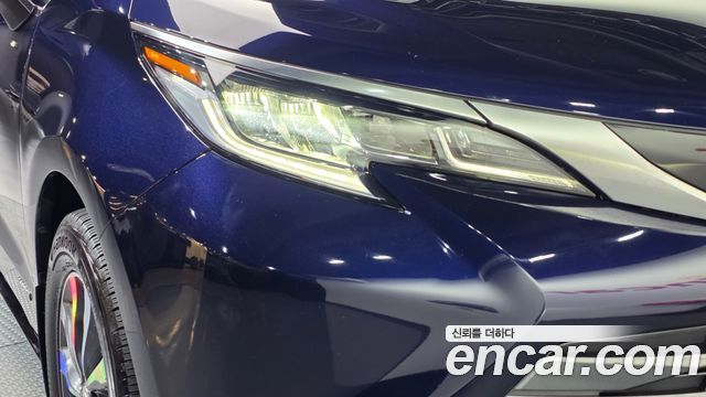Toyota Sienna 2021 — photo 8