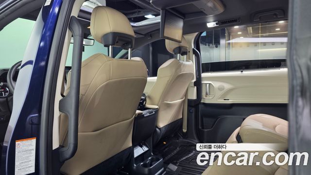 Toyota Sienna 2021 — photo 16