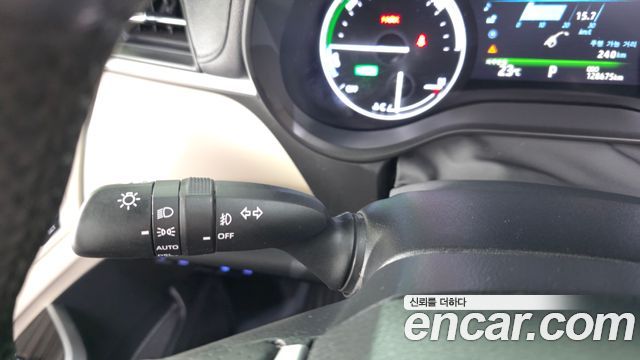 Toyota Sienna 2021 — photo 35