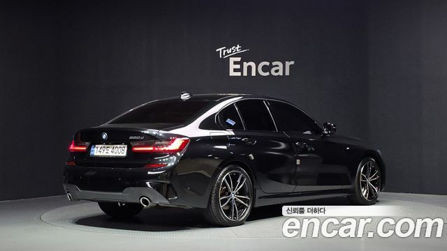 BMW 3-Series 2021 — photo 2