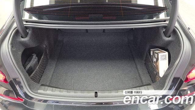 BMW 3-Series 2021 — photo 26