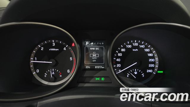Hyundai Santafe 2017 — photo 8