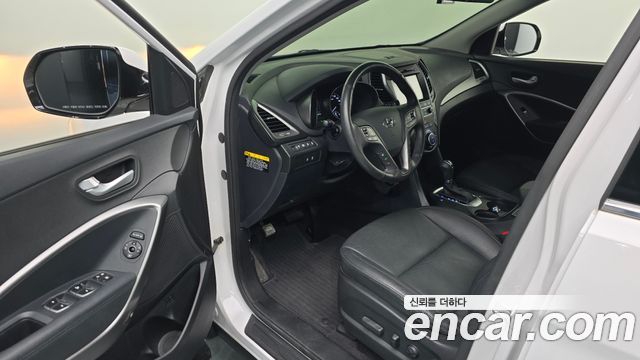 Hyundai Santafe 2017 — photo 10