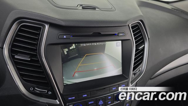 Hyundai Santafe 2017 — photo 14