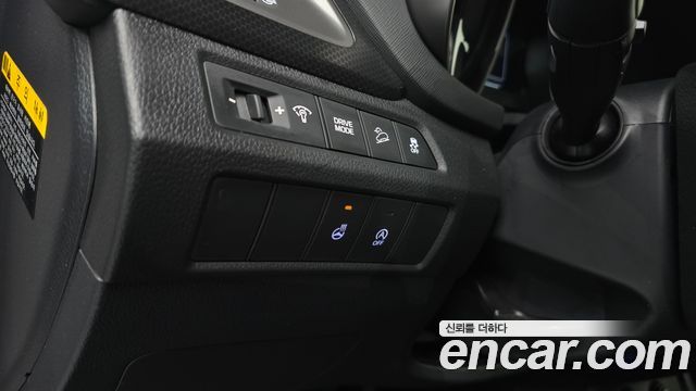 Hyundai Santafe 2017 — photo 17