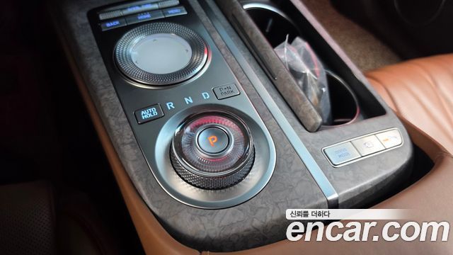 Genesis G80 2022 — photo 12