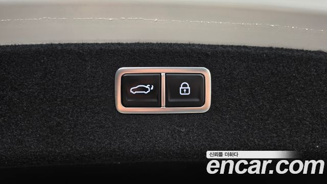 Genesis G80 2022 — photo 23