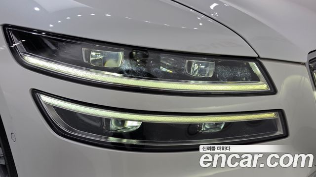 Genesis G80 2022 — photo 8