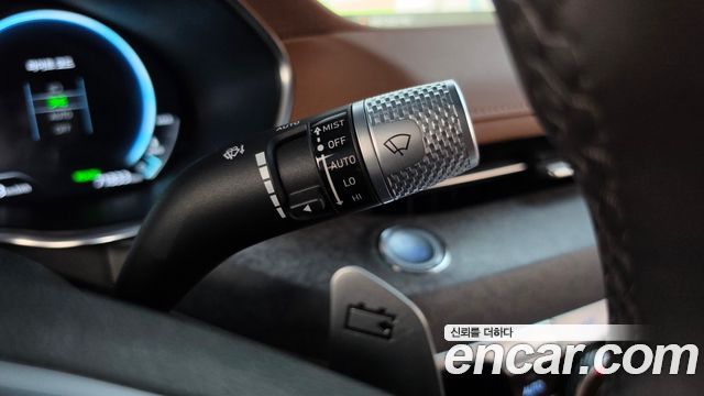 Genesis G80 2022 — photo 27