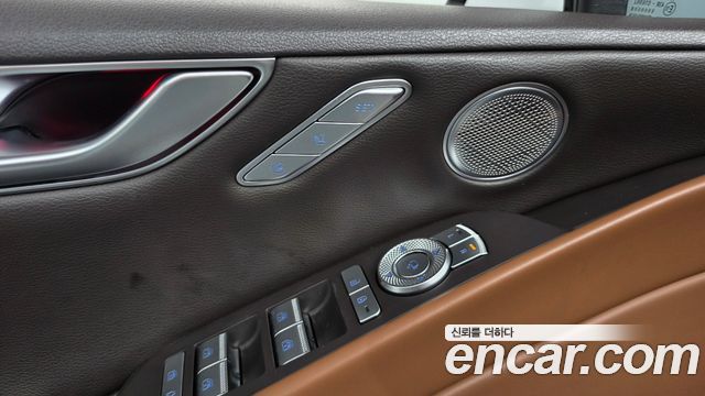 Genesis G80 2022 — photo 29