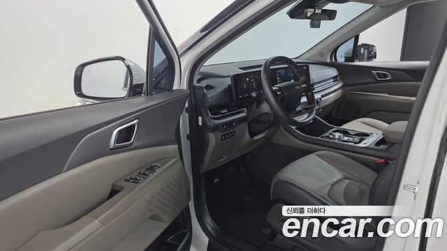 Kia Canival 2025 — photo 10