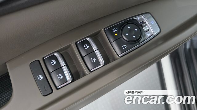 Kia Canival 2025 — photo 11