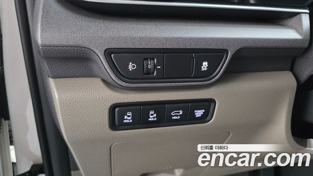 Kia Canival 2025 — photo 12