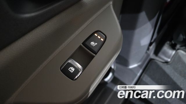 Kia Canival 2025 — photo 17