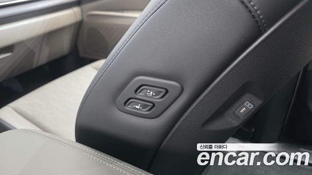Kia Canival 2025 — photo 18