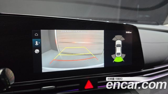 Hyundai AVANTE 2023 — photo 16